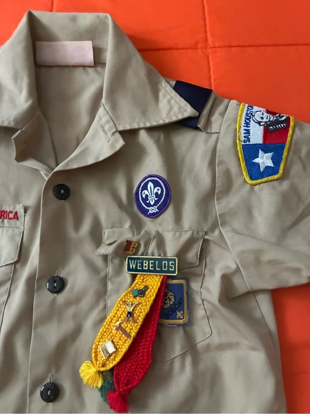 Boy Scouts Shirt Youth Medium Scout Short Sleeve With Patches (10-12)